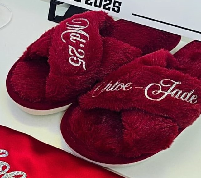 Fluffy Crossover Slippers Only - Image 4